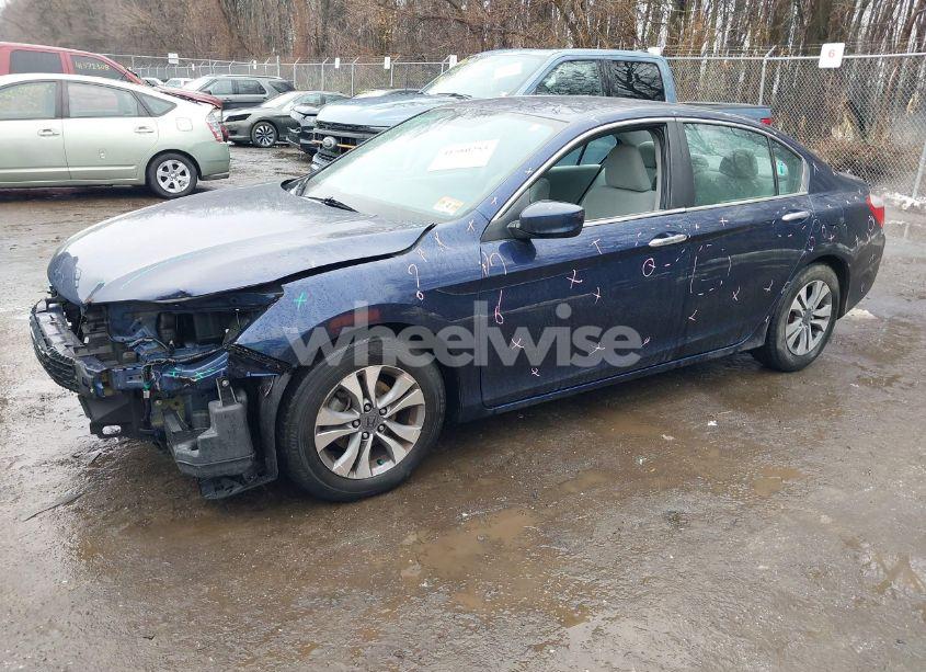 Photo 2 of 2013 Honda Accord LX (VIN 1HGCR2F34DA206374)