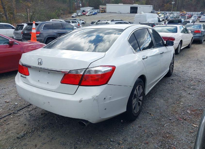 Photo 4 of 2013 Honda Accord LX (VIN 1HGCR2F34DA214362)