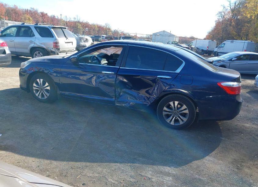 Photo 14 of 2013 Honda Accord LX (VIN 1HGCR2F34DA229427)