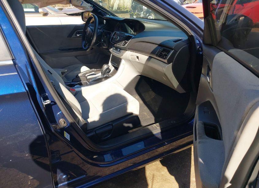 Photo 5 of 2013 Honda Accord LX (VIN 1HGCR2F34DA229427)