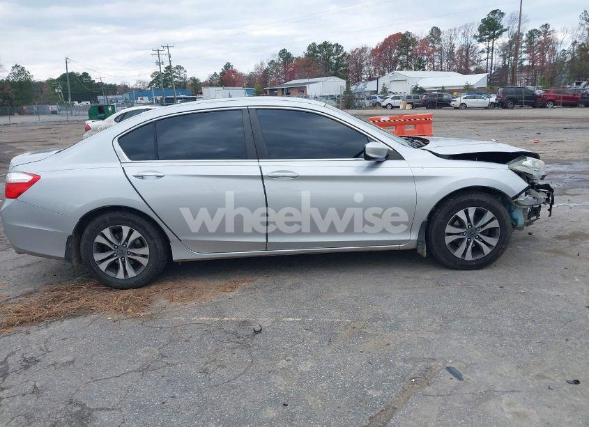 Photo 13 of 2013 Honda Accord LX (VIN 1HGCR2F34DA260869)