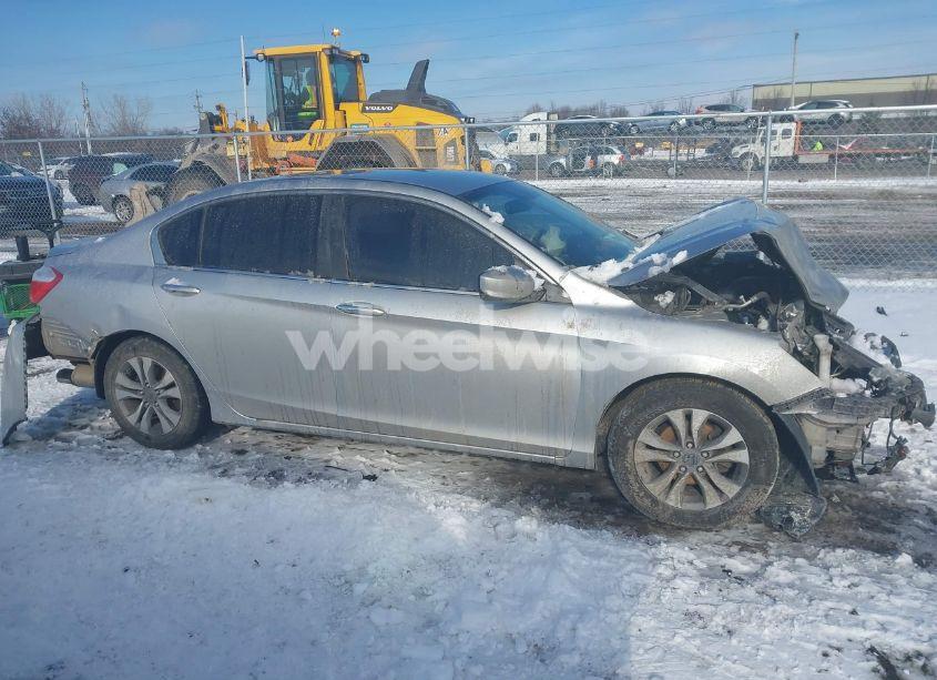 Photo 14 of 2013 Honda Accord LX (VIN 1HGCR2F34DA261049)