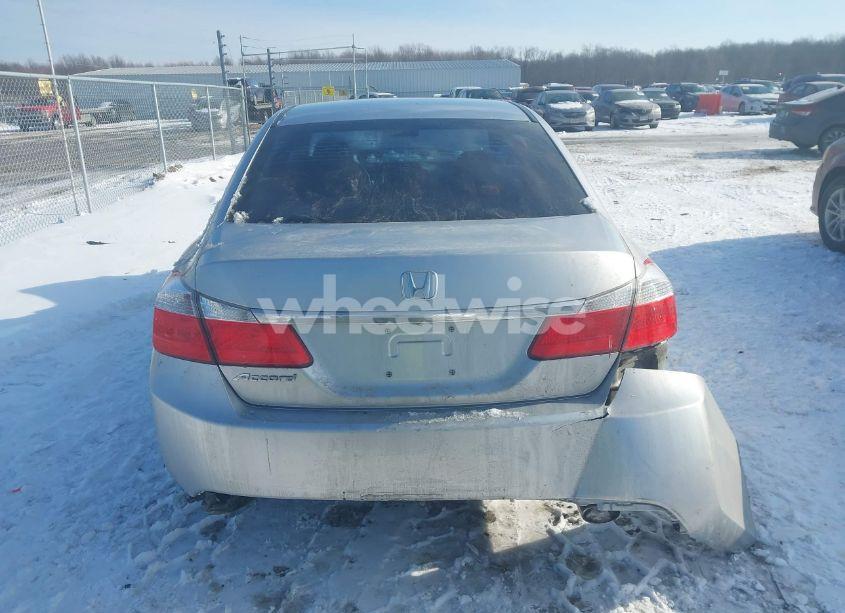 Photo 17 of 2013 Honda Accord LX (VIN 1HGCR2F34DA261049)