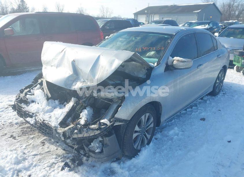 Photo 2 of 2013 Honda Accord LX (VIN 1HGCR2F34DA261049)