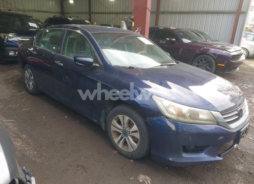 2013 Honda Accord LX (VIN 1HGCR2F34DA269006) main photo