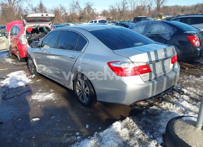 Photo 3 of 2013 Honda Accord LX (VIN 1HGCR2F34DA277820)