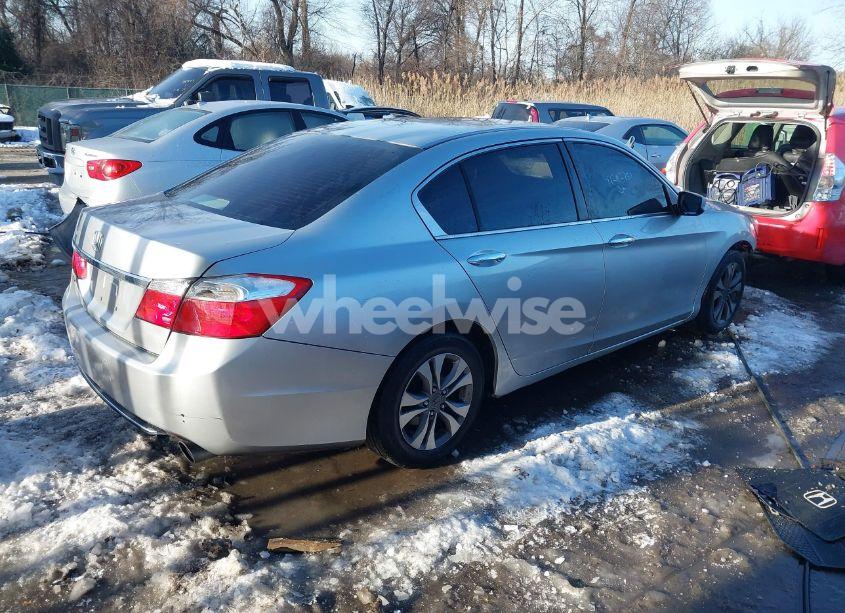 Photo 4 of 2013 Honda Accord LX (VIN 1HGCR2F34DA277820)