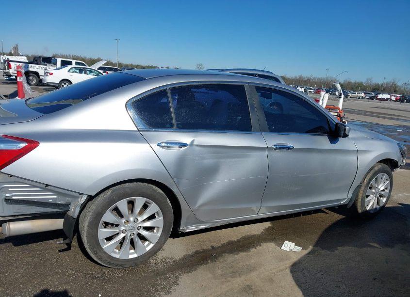 Photo 13 of 2014 Honda Accord LX (VIN 1HGCR2F34EA004376)
