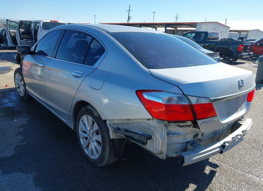 Photo 3 of 2014 Honda Accord LX (VIN 1HGCR2F34EA004376)