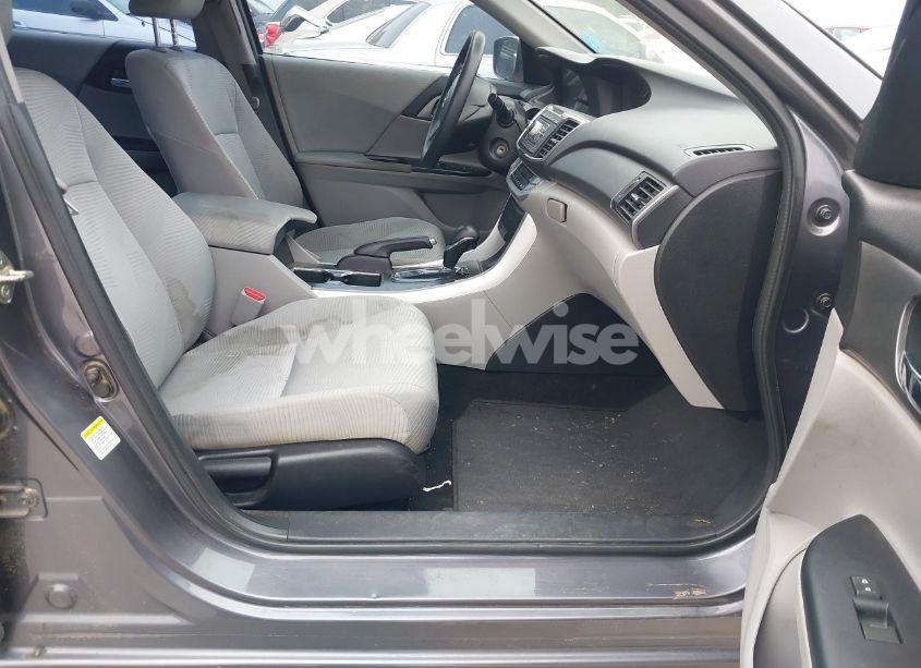 Photo 5 of 2014 Honda Accord LX (VIN 1HGCR2F34EA011151)