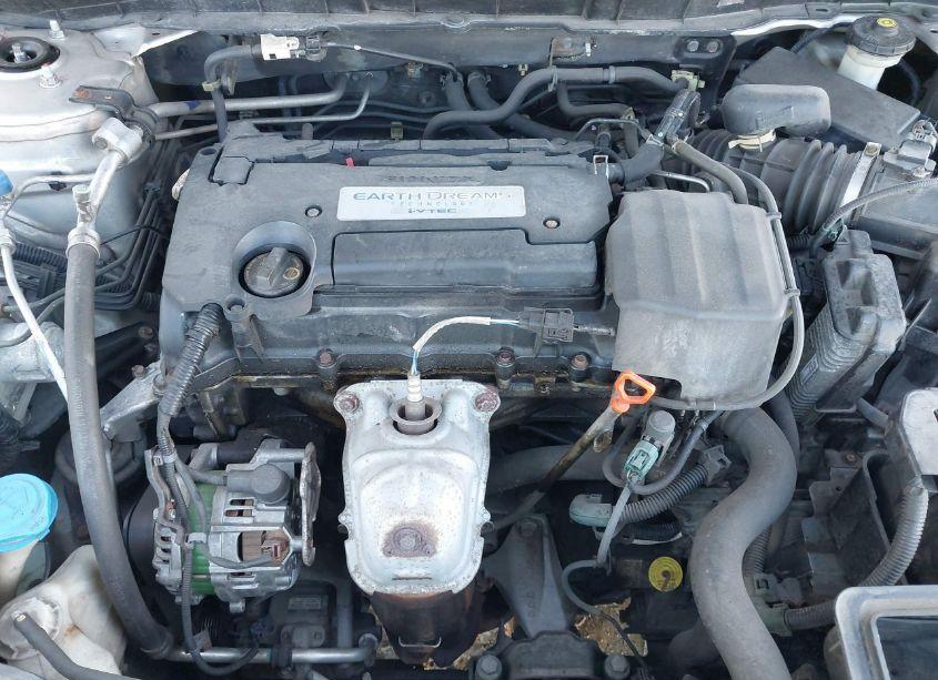Photo 10 of 2014 Honda Accord LX (VIN 1HGCR2F34EA017158)