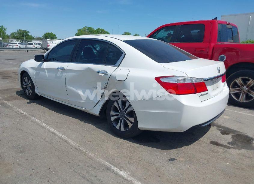 Photo 3 of 2014 Honda Accord LX (VIN 1HGCR2F34EA032548)