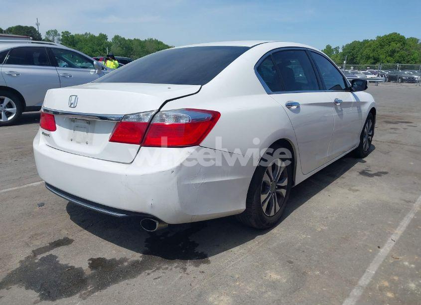 Photo 4 of 2014 Honda Accord LX (VIN 1HGCR2F34EA032548)