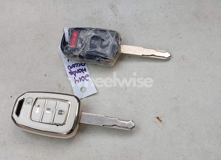 Photo 11 of 2014 Honda Accord LX (VIN 1HGCR2F34EA048006)