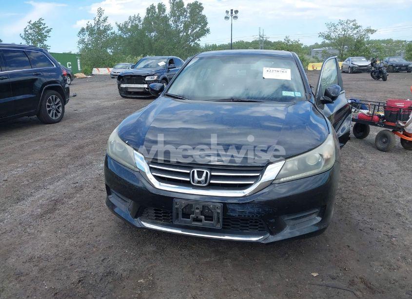 Photo 12 of 2014 Honda Accord LX (VIN 1HGCR2F34EA073021)