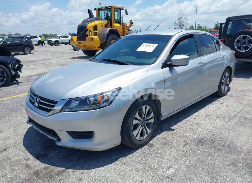 Photo 2 of 2014 Honda Accord LX (VIN 1HGCR2F34EA156853)