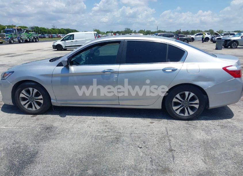 Photo 6 of 2014 Honda Accord LX (VIN 1HGCR2F34EA156853)