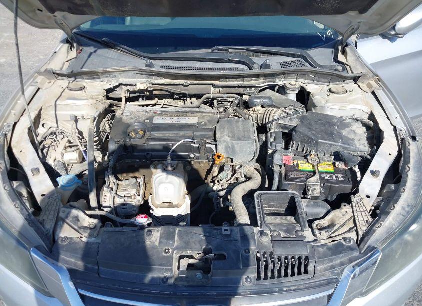 Photo 10 of 2014 Honda Accord LX (VIN 1HGCR2F34EA183955)
