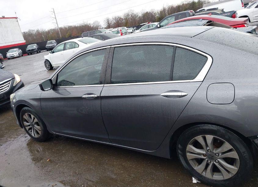 Photo 15 of 2014 Honda Accord LX (VIN 1HGCR2F34EA223404)