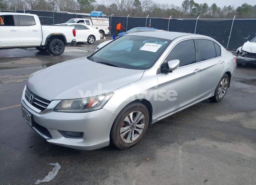 Photo 2 of 2014 Honda Accord LX (VIN 1HGCR2F34EA231115)