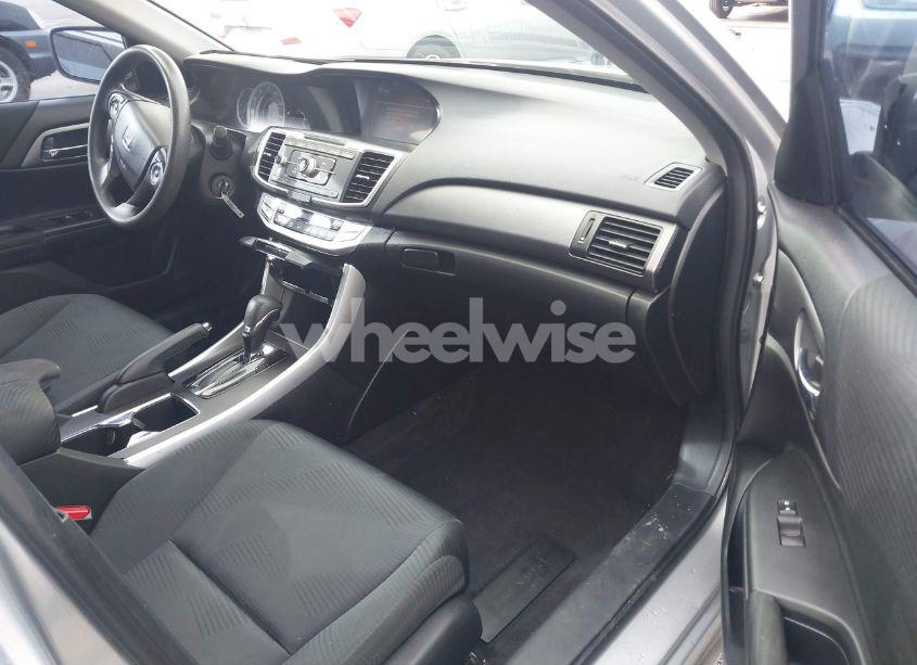 Photo 5 of 2014 Honda Accord LX (VIN 1HGCR2F34EA231115)