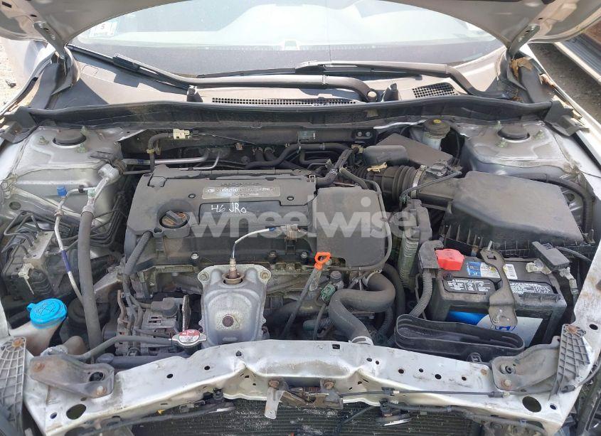 Photo 10 of 2014 Honda Accord LX (VIN 1HGCR2F34EA249694)