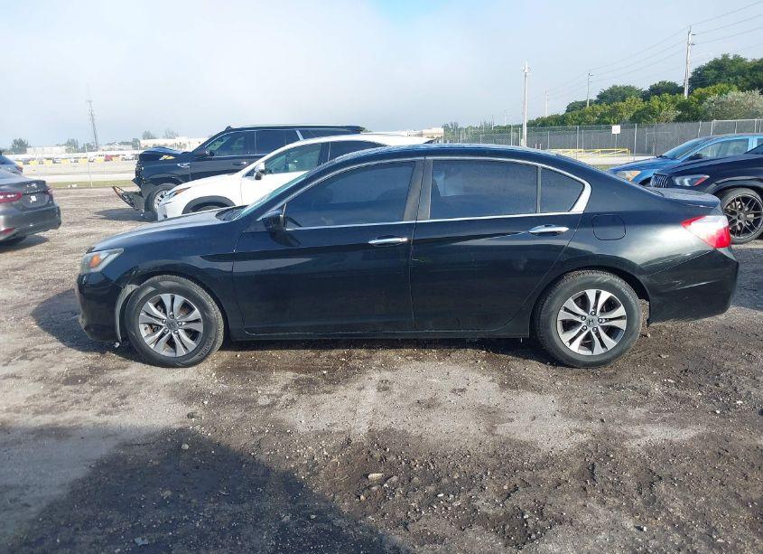 Photo 14 of 2014 Honda Accord LX (VIN 1HGCR2F34EA258024)