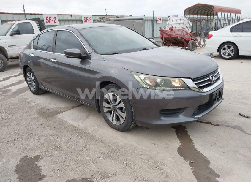 2015 Honda Accord LX (VIN 1HGCR2F34FA025455) main photo