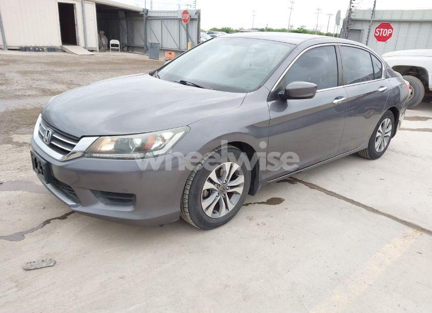 Photo 2 of 2015 Honda Accord LX (VIN 1HGCR2F34FA025455)