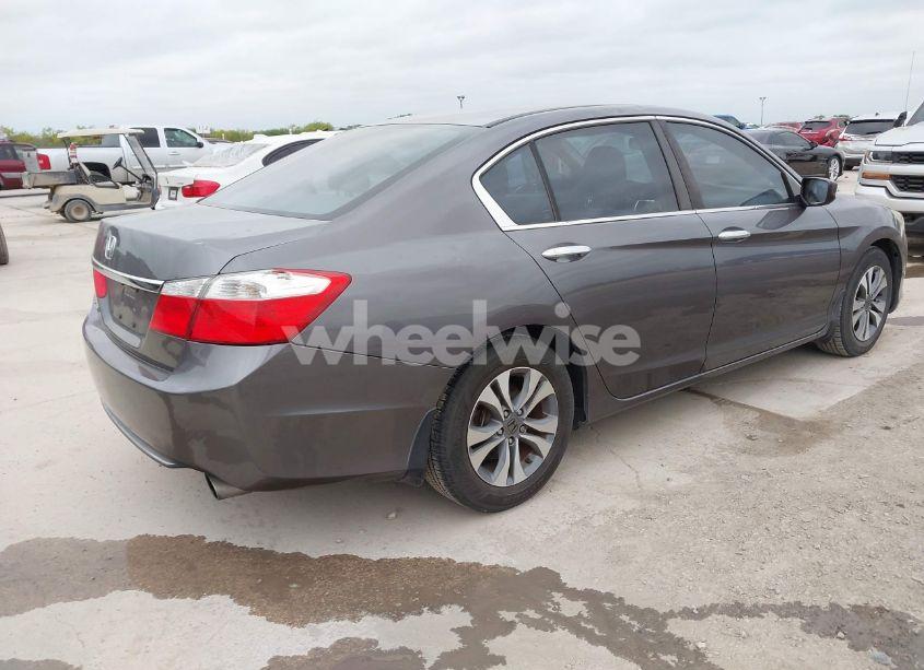 Photo 4 of 2015 Honda Accord LX (VIN 1HGCR2F34FA025455)