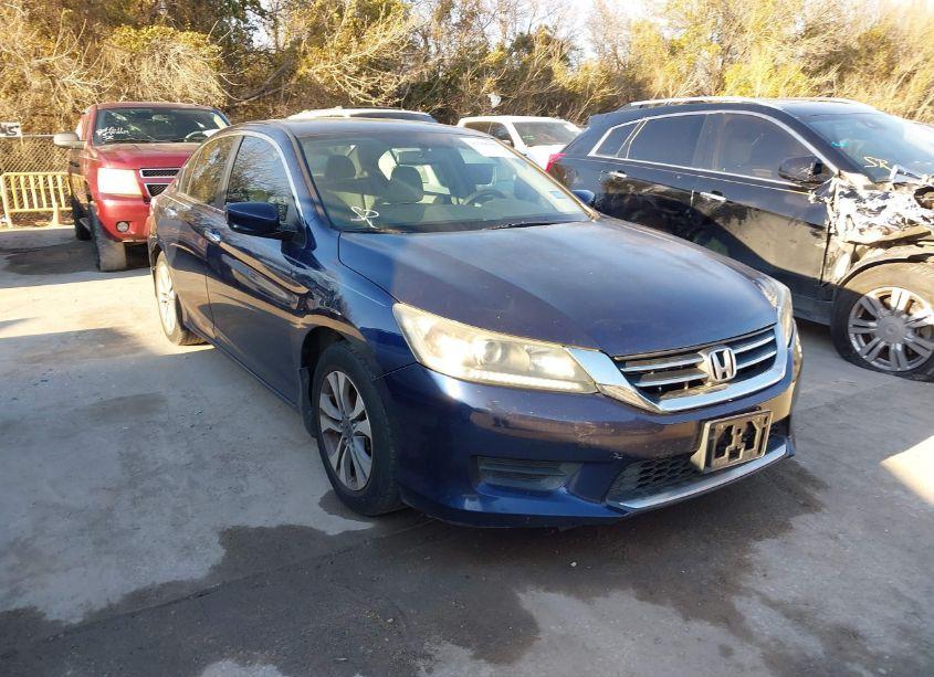 2015 Honda Accord LX (VIN 1HGCR2F34FA090967) main photo