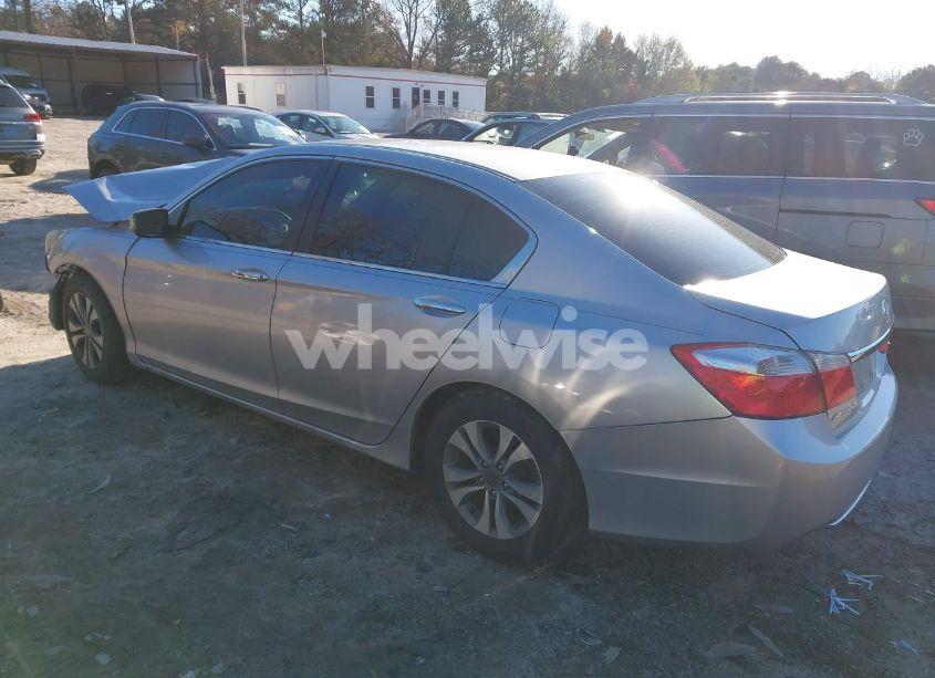 Photo 3 of 2015 Honda Accord LX (VIN 1HGCR2F34FA137723)