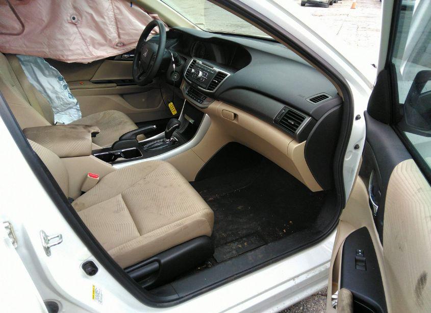 Photo 5 of 2015 Honda Accord LX (VIN 1HGCR2F34FA140444)