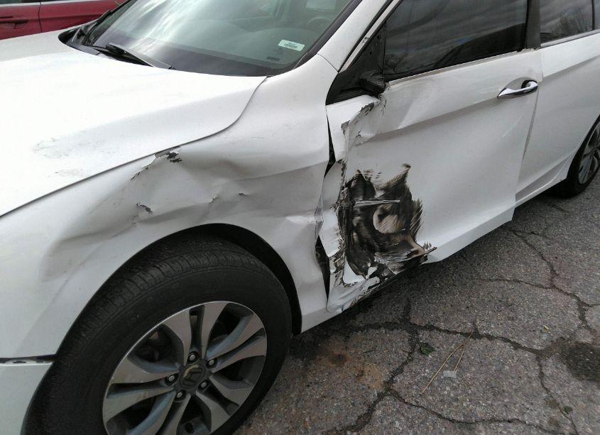 Photo 6 of 2015 Honda Accord LX (VIN 1HGCR2F34FA140444)