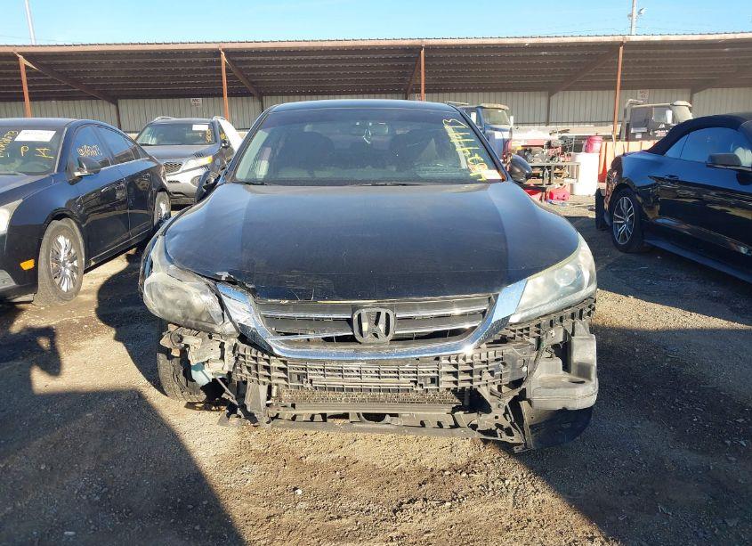 Photo 13 of 2015 Honda Accord LX (VIN 1HGCR2F34FA187358)