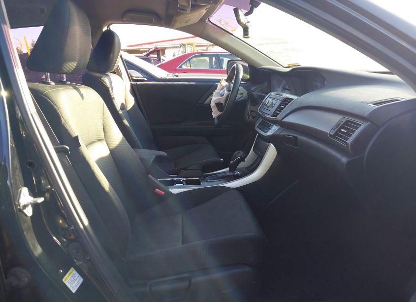 Photo 5 of 2015 Honda Accord LX (VIN 1HGCR2F34FA187358)