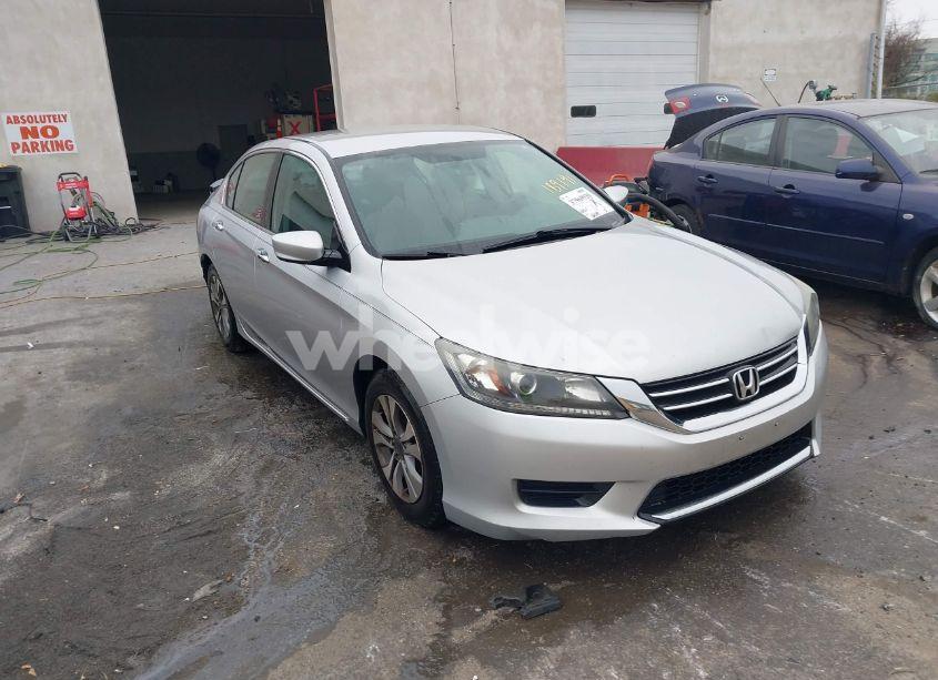 2015 Honda Accord LX (VIN 1HGCR2F34FA189191) main photo