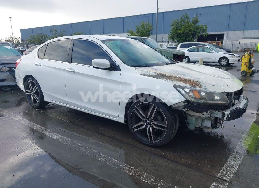 2015 Honda Accord LX (VIN 1HGCR2F34FA214798) main photo