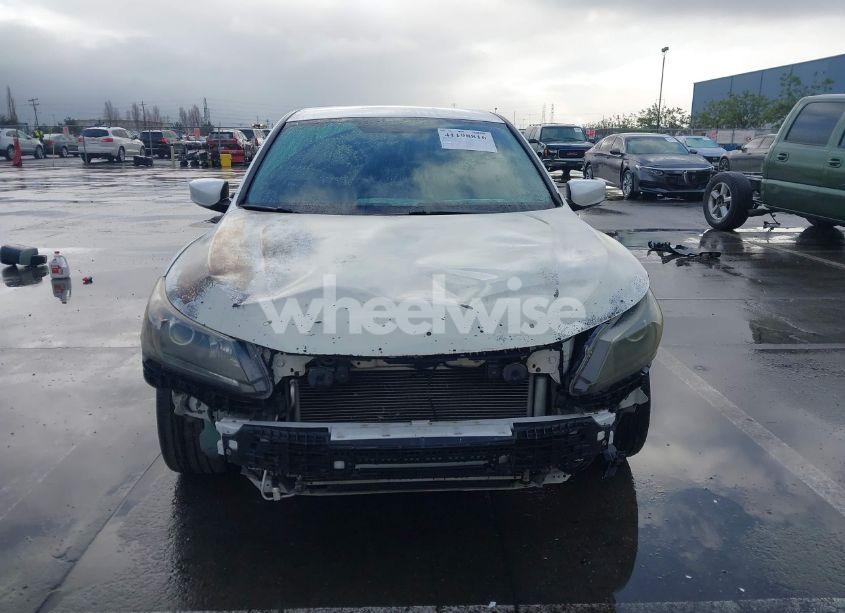 Photo 13 of 2015 Honda Accord LX (VIN 1HGCR2F34FA214798)