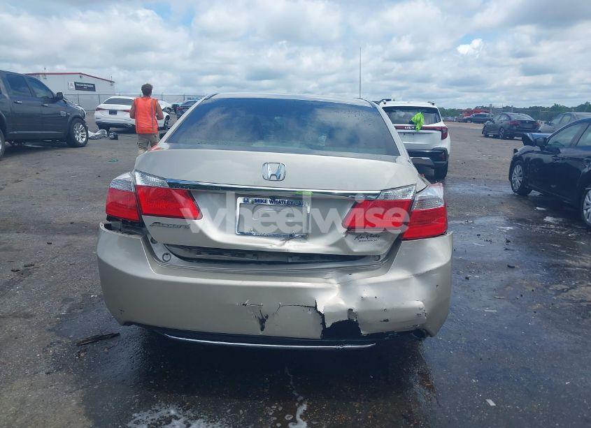 Photo 16 of 2015 Honda Accord LX (VIN 1HGCR2F34FA215465)