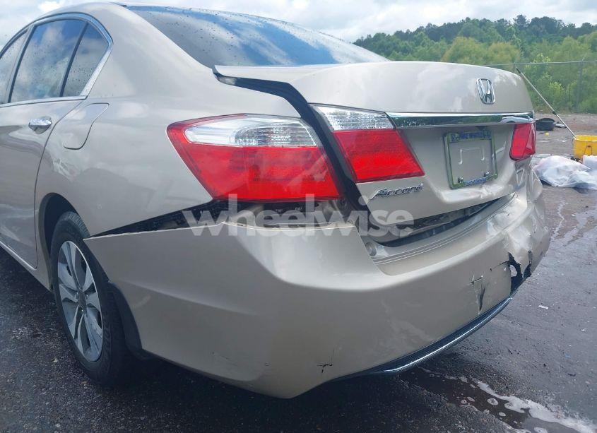 Photo 19 of 2015 Honda Accord LX (VIN 1HGCR2F34FA215465)