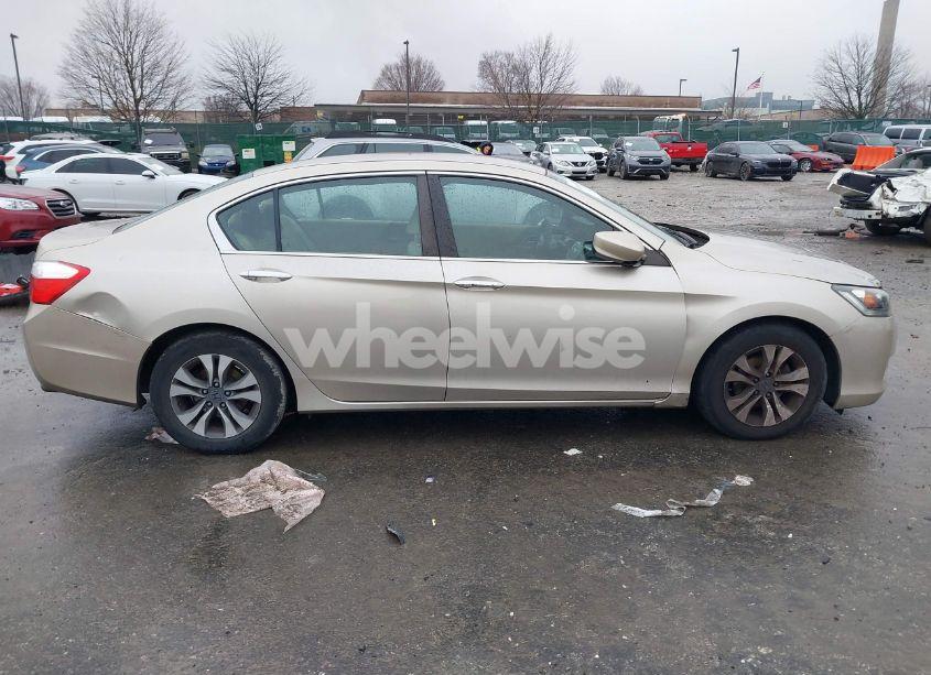 Photo 13 of 2015 Honda Accord LX (VIN 1HGCR2F34FA219869)