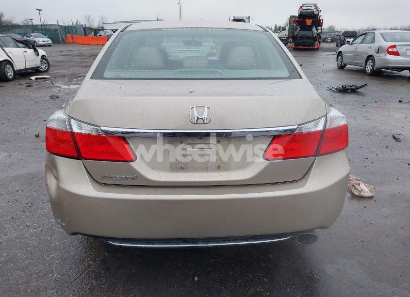 Photo 16 of 2015 Honda Accord LX (VIN 1HGCR2F34FA219869)