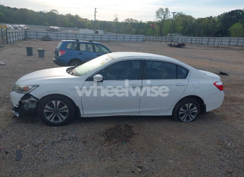 Photo 15 of 2015 Honda Accord LX (VIN 1HGCR2F34FA220990)
