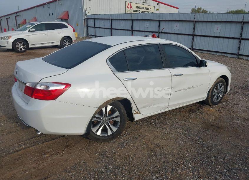 Photo 4 of 2015 Honda Accord LX (VIN 1HGCR2F34FA220990)