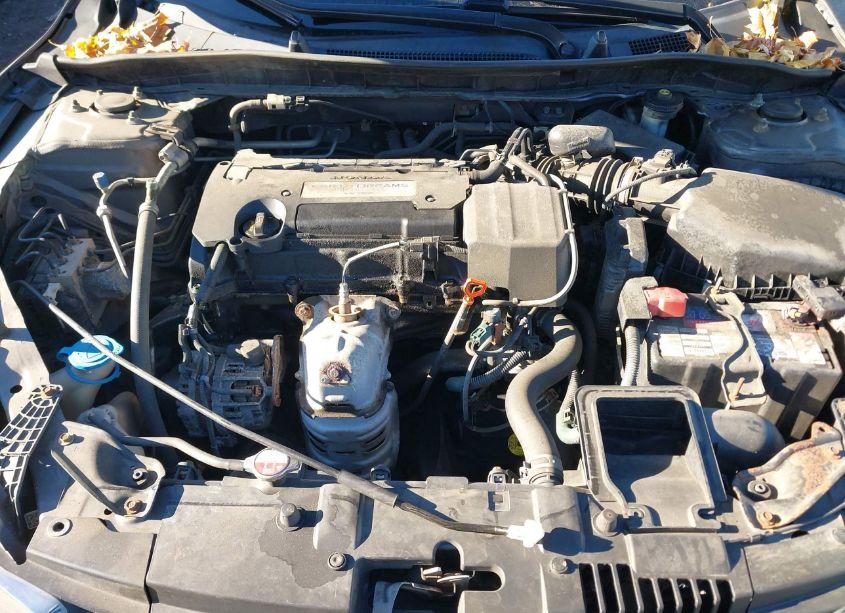 Photo 10 of 2015 Honda Accord LX (VIN 1HGCR2F34FA236798)