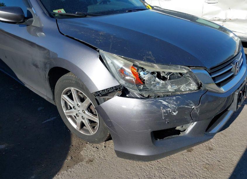 Photo 6 of 2015 Honda Accord LX (VIN 1HGCR2F34FA236798)