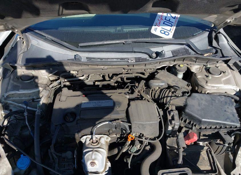 Photo 10 of 2015 Honda Accord LX (VIN 1HGCR2F34FA268649)
