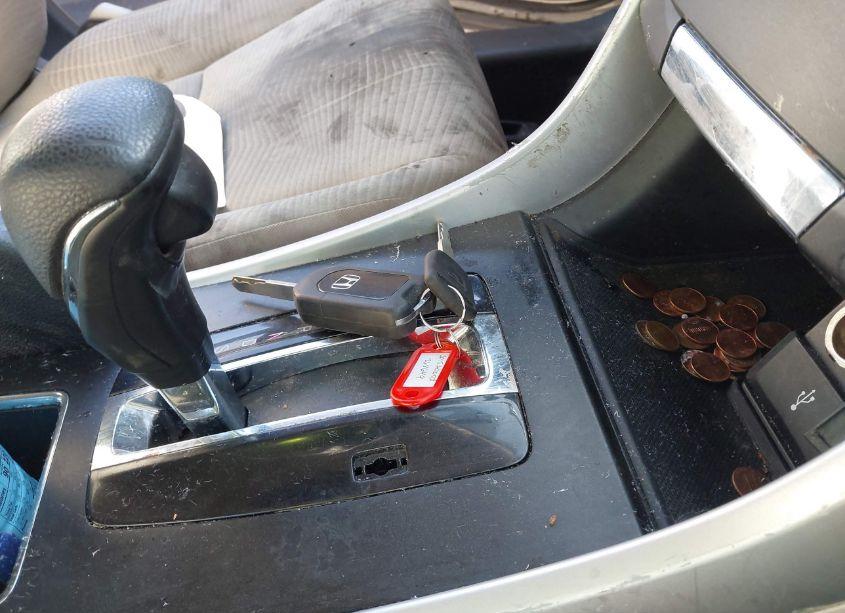 Photo 11 of 2015 Honda Accord LX (VIN 1HGCR2F34FA268649)