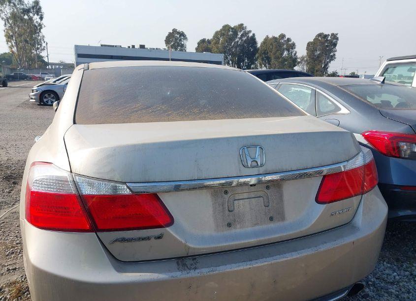 Photo 16 of 2015 Honda Accord LX (VIN 1HGCR2F34FA268649)